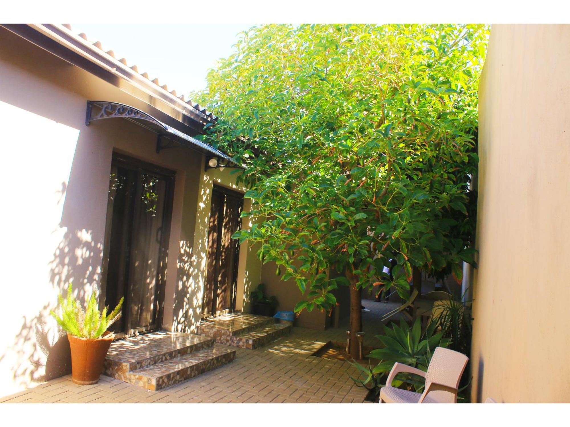 Peace At Home Windhoek Kültér fotó